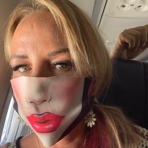 Meet your Posher, Izabela